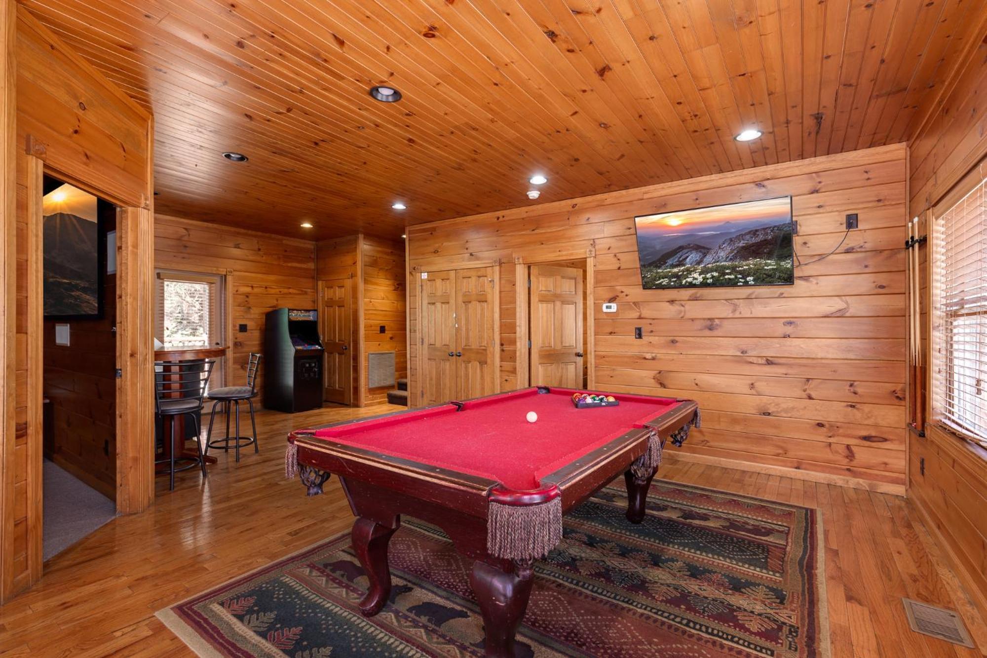 The Great Escape Ii, 5 Bedrooms, Sleeps 17, Game Room, Pool Access, Theater Gatlinburg Exterior foto